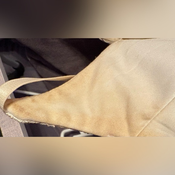 XL Windsor Short Shimmery White Gold Backless Flowy Homecoming Dress *STAINED* - Picture 6 of 7